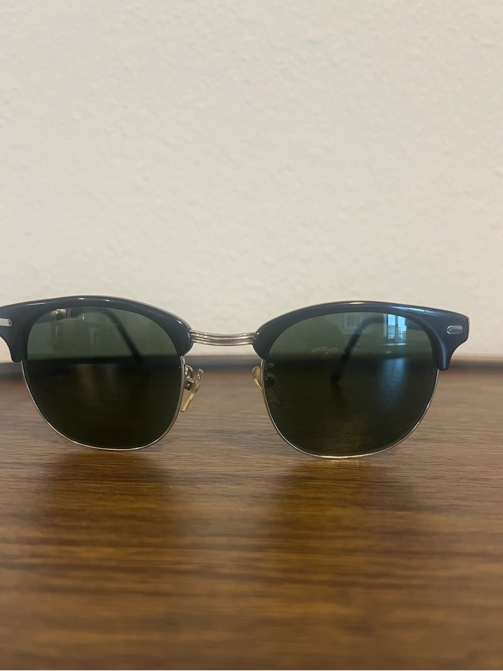 MOSCOT Yukel Sunglasses 51mm Black Silver NYC Eyewear w/Case.